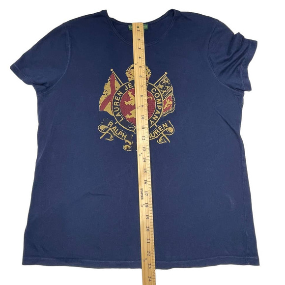 Ralph Lauren Women's Navy and Burgundy  Coat Of Arms T-Shirt Size Large - Picture 6 of 8